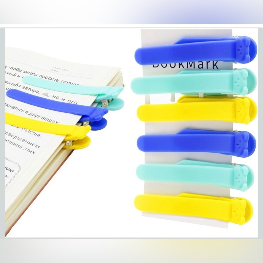 🐰1pc NIP Bear Silicone Bookmark Clip